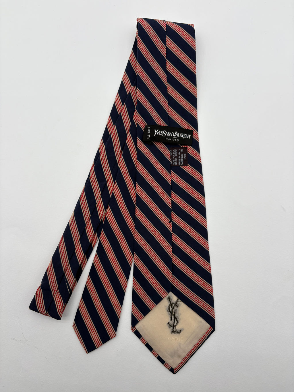 Cravatta  Yves Saint Laurent 👔