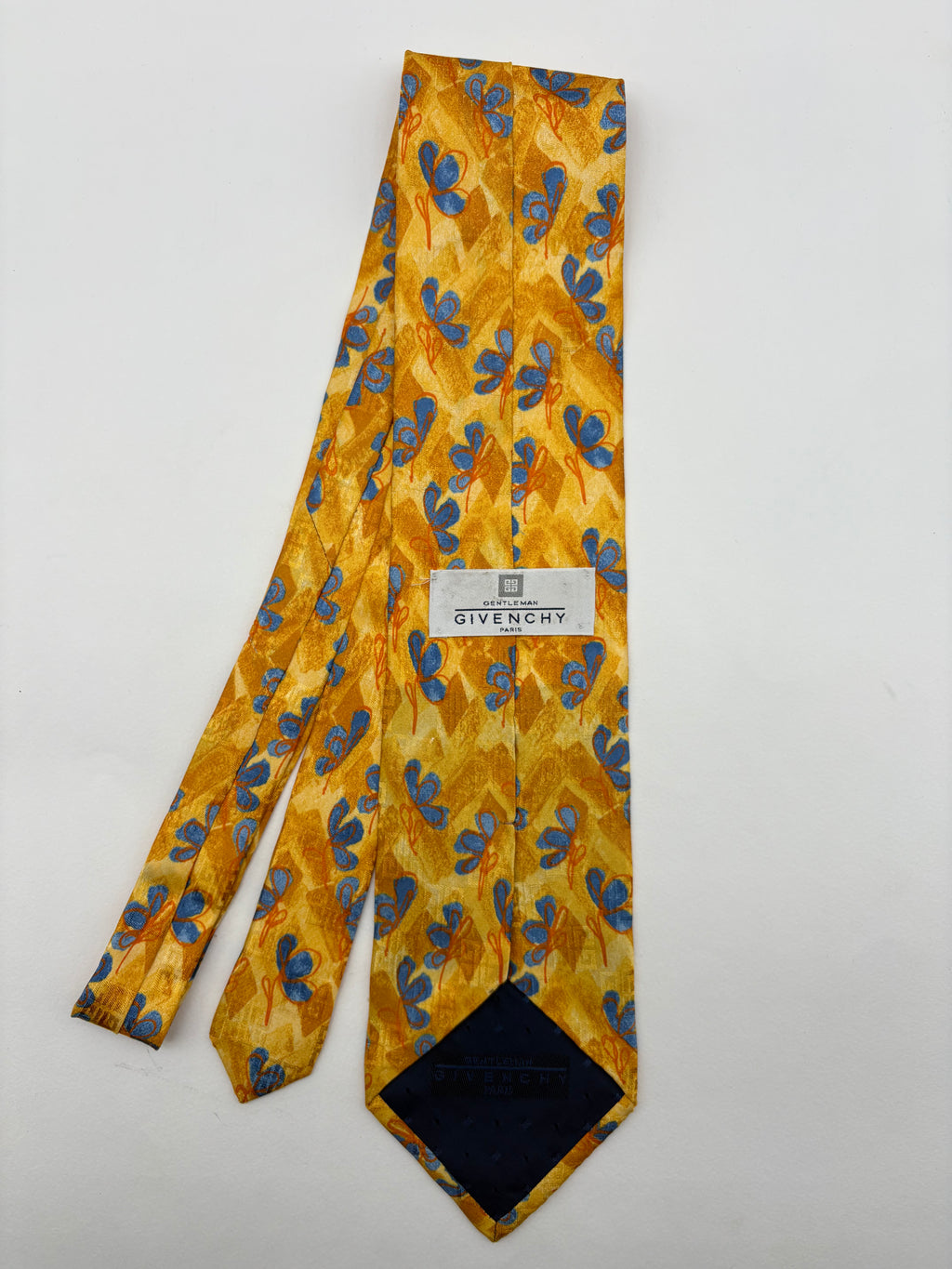Cravatta Givenchy👔