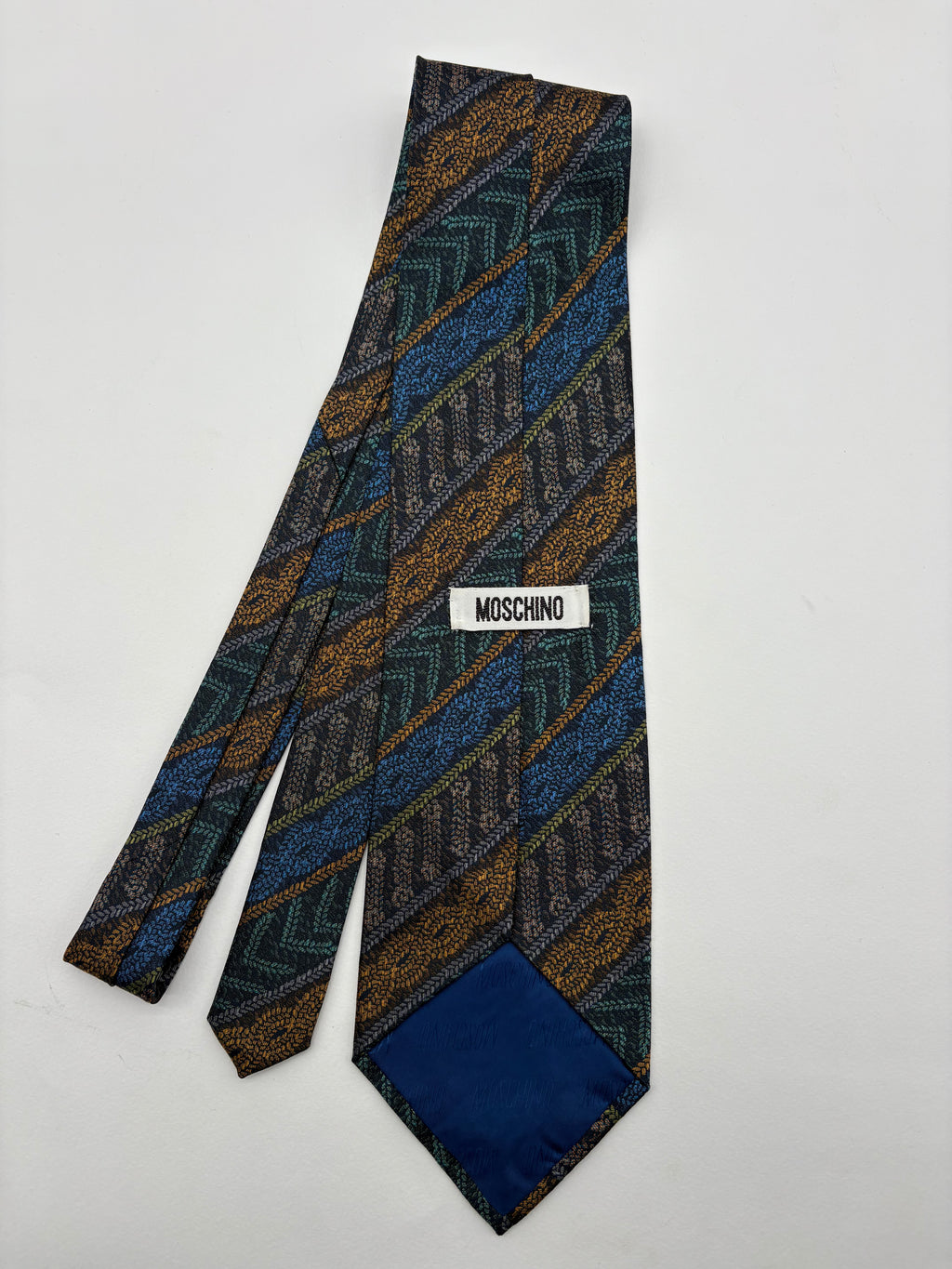 Cravatta Moschino 👔